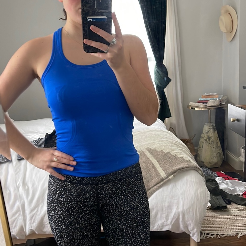 Lululemon tank top